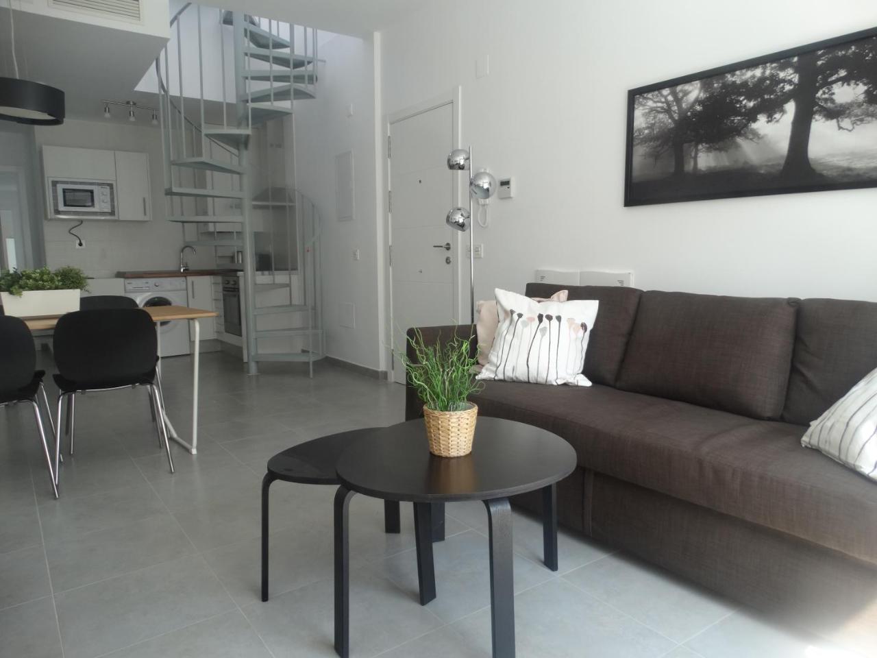 Malaga Apartamentos - Jinetes, 10 Экстерьер фото