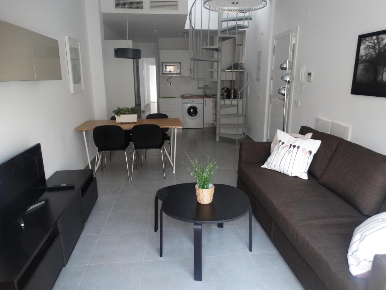 Malaga Apartamentos - Jinetes, 10 Экстерьер фото